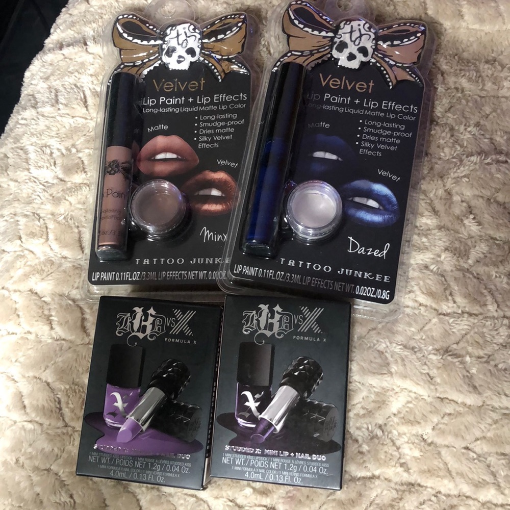 FUN LIP BUNDLES